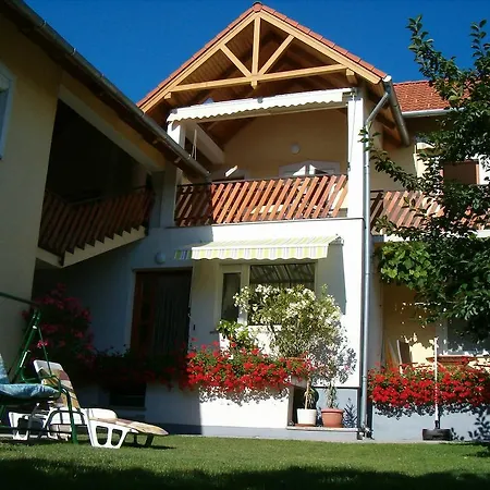 Apartment Madach Heviz